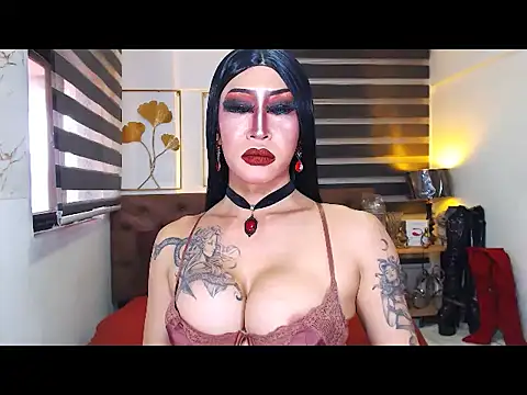 DominateMistressTyra Show Webcam