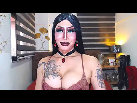DominateMistressTyra Show Webcam