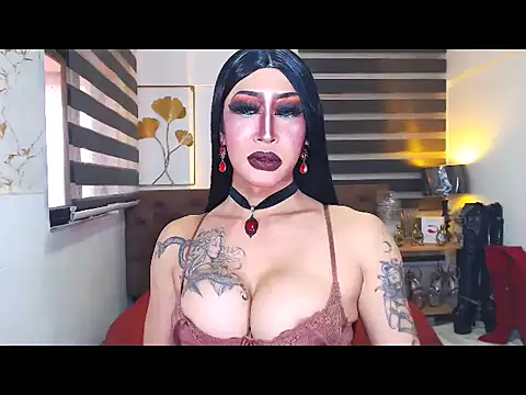 DominateMistressTyra Show Webcam