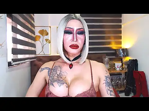 DominateMistressTyra's Webcam Show