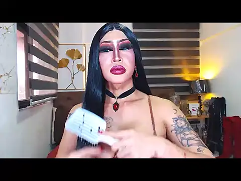 DominateMistressTyra Pertunjukan Webcam