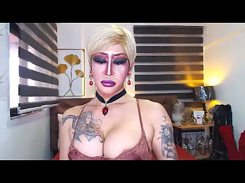 DominateMistressTyra – webcam-show