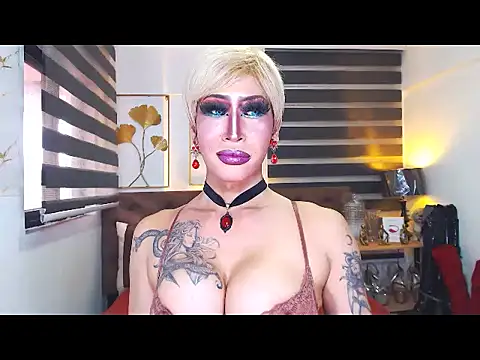 DominateMistressTyra's Webcam Show