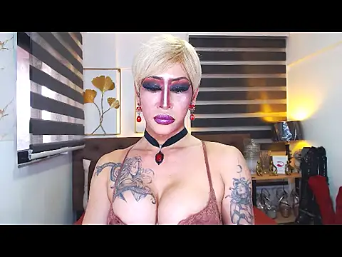 DominateMistressTyra's Webcam Show
