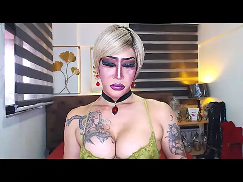 DominateMistressTyra Show Webcam