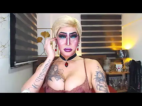 DominateMistressTyra Webcamshow