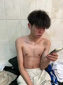 Hu_897 Webcam-Show