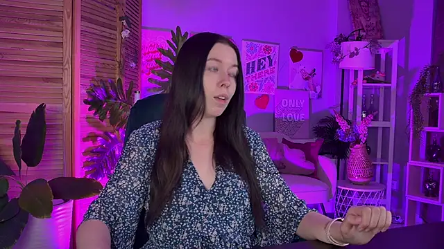 CoralieAshford Webcam show