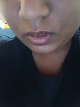 Show de webcam de bhuvana_kannada