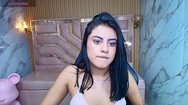 Chat +18 de Isis_grey_r_ ao vivo