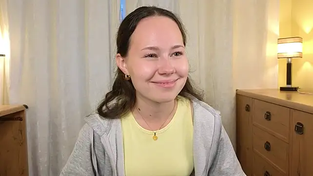EunaBux's Webcam Show