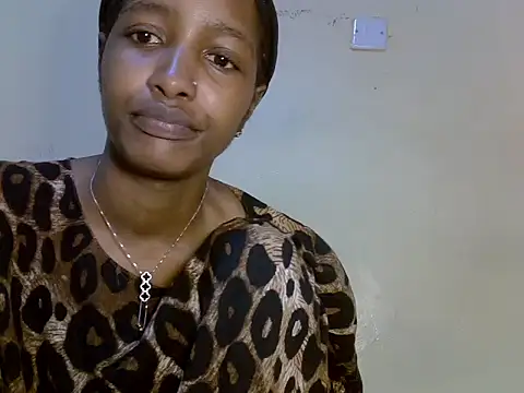 curvy-girl2 – webcam-show
