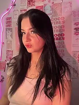 Chat +18 de BUTTERFLYSNAKE ao vivo