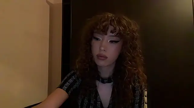 Živý XXX chat KamalaCoit