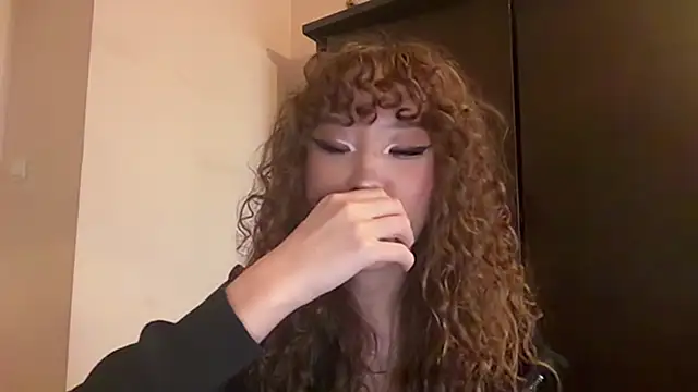 KamalaCoit's Webcam Show