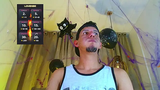 _Dominic_Smith_ Show Webcam