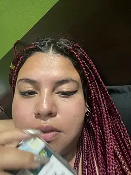 Show modela SweetTamyy na web-kameri