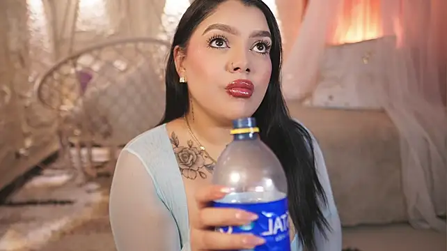 BrhianaWilliams Adlı Modelin Canlı XXX Sohbeti