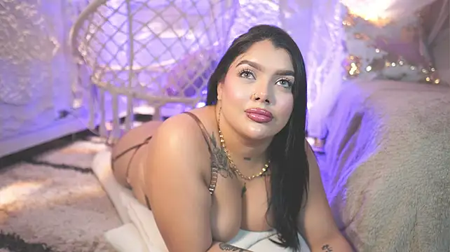 BrhianaWilliams Adlı Modelin Canlı XXX Sohbeti