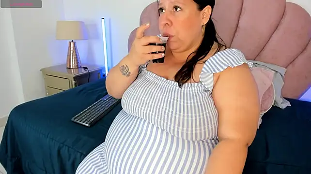 AriellePerla's Live XXX Chat