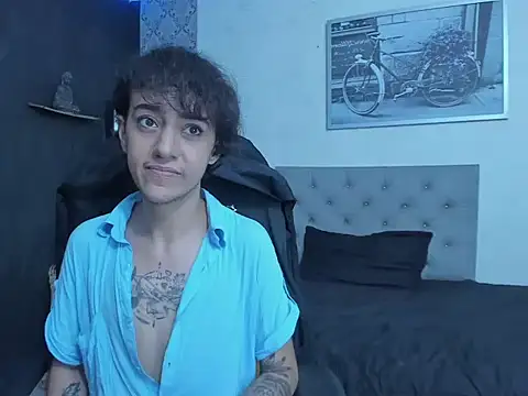 Romina_Webcam666 – Kamerová šou