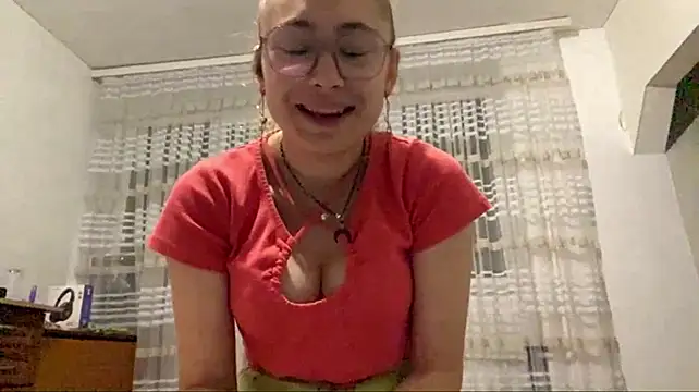 MargretTillou Obrolan Langsung XXX