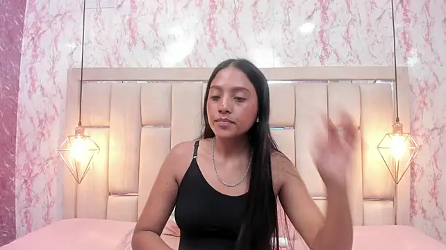 Show Webcam de Little_Ariana26