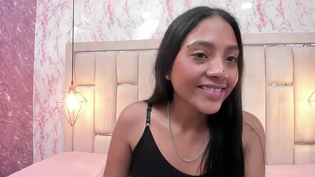 Little_Ariana26's Live XXX Chat