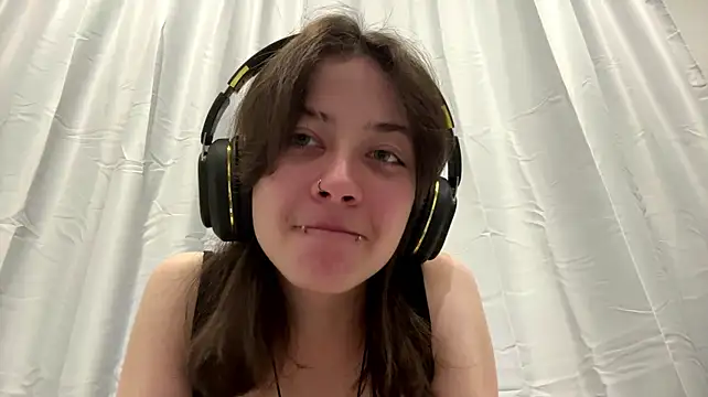 ArriSatty Webcam show