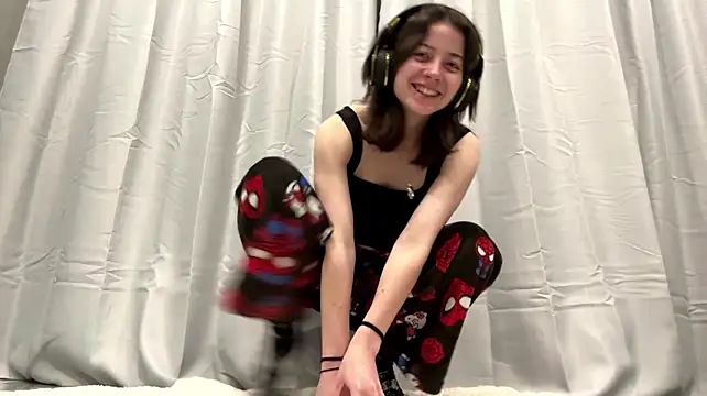 ArriSatty's Webcam Show