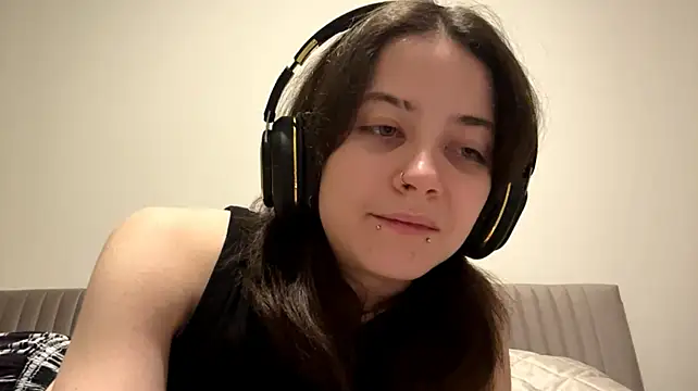 ArriSatty's Webcam Show