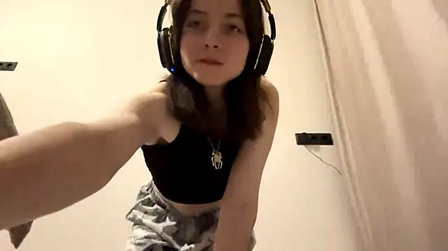 ArriSatty Webcam Show