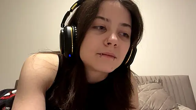 Онлайн чат XXX ArriSatty