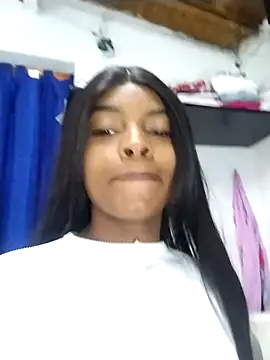 Chat +18 de camile_stacy ao vivo