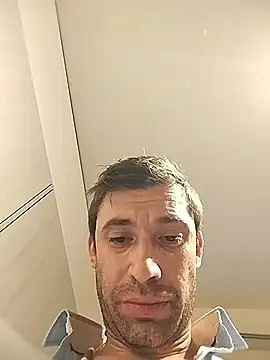 Bombom777 Webcam show