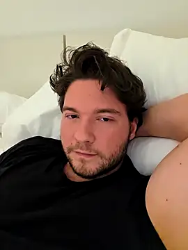 Noryahrr webcam show