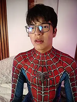 Show de Milo_Wolff na webcam