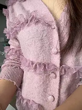 Yioyio-666 Show Webcam