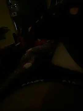 lucanoo Show in webcam