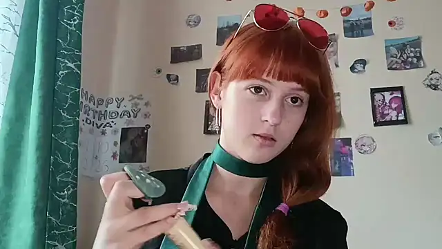 CristinPiccirillo Show Webcam