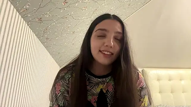 NidaRollman Adlı Modelin Web Kamerası Şovu