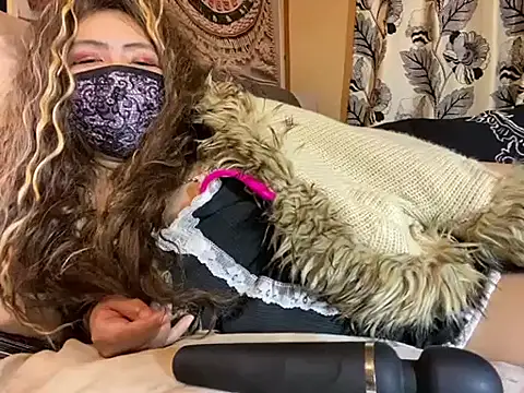 oooCHAMUooo's Live XXX Chat