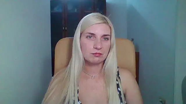 Alice_Veil Chat XXX in diretta