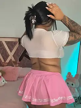 alexa_candy19 Adlı Modelin Web Kamerası Şovu