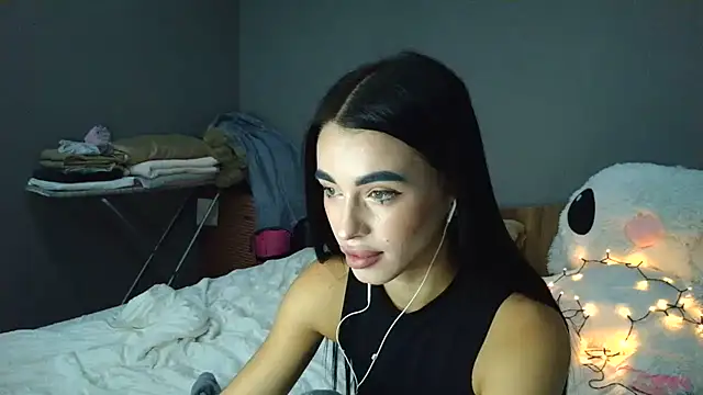 Vlada_One Chat XXX in diretta