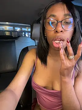 Thalia-fire Webcam-Show