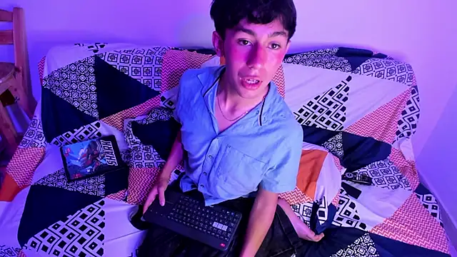 Justcazz1 webcam show