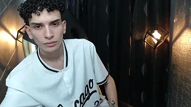 عرض كام DAMIAN_22