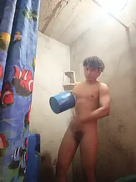 Pokazy przed kamerką – Itzan_1