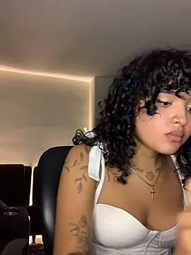 Maryalexxx's Live XXX Chat